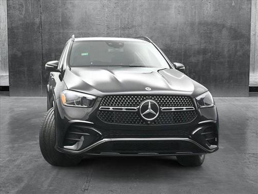2025 Mercedes-Benz GLE 450e 4MATIC
