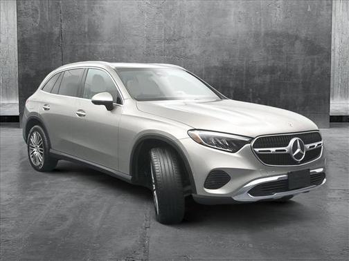 2023 Mercedes-Benz GLC 300 4MATIC