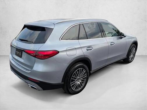 2026 Mercedes-Benz GLC 300 4MATIC