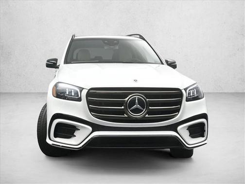 Polar White 2026 Mercedes-Benz GLS 450 4MATIC