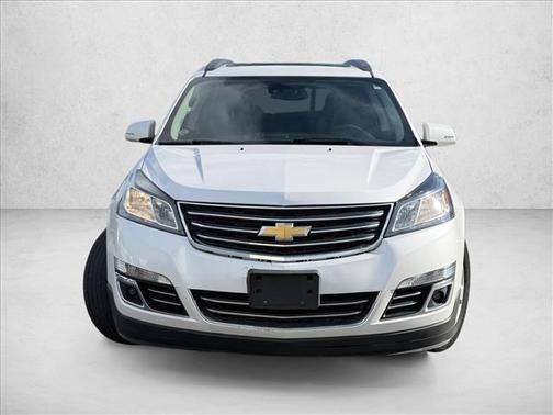 Iridescent Pearl Tricoat 2016 Chevrolet Traverse LTZ