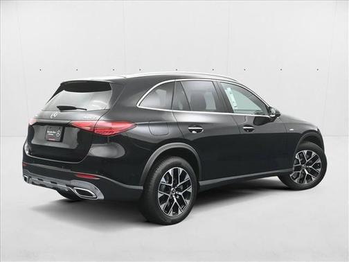 2025 Mercedes-Benz GLC 350e Base