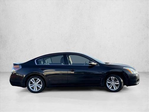2010 Nissan Altima 3.5 SR