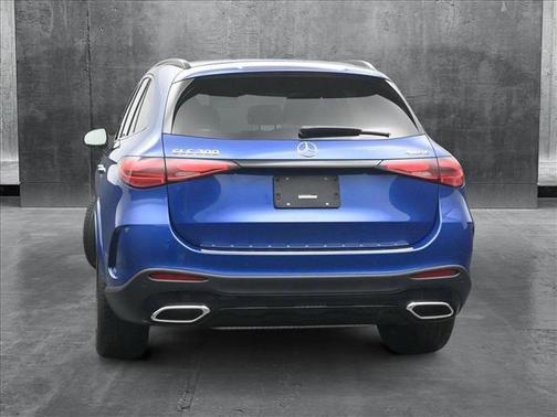 2025 Mercedes-Benz GLC 300 4MATIC