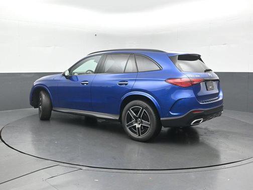 2025 Mercedes-Benz GLC 300 4MATIC