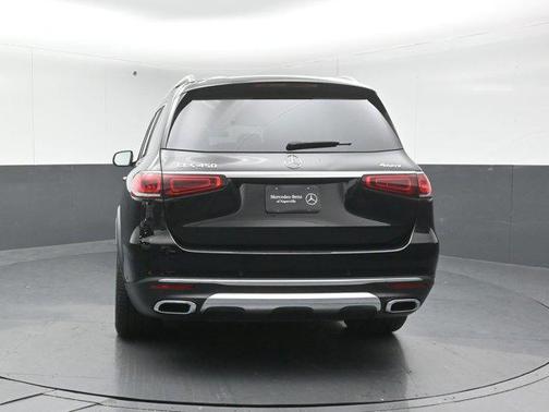 2022 Mercedes-Benz GLS 450 4MATIC