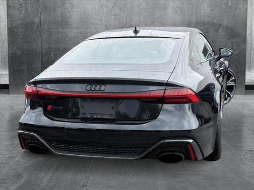 2021 Audi RS 7 4.0T