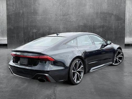 2021 Audi RS 7 4.0T