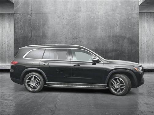 2022 Mercedes-Benz GLS 450 4MATIC