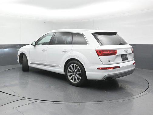 2017 Audi Q7 3.0T Premium