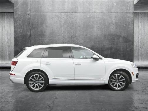 2017 Audi Q7 3.0T Premium