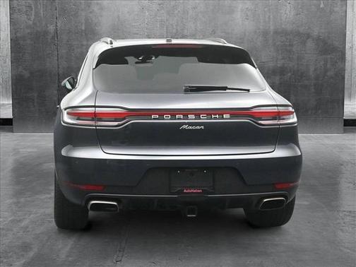 2019 Porsche Macan Base