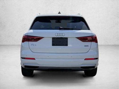 2022 Audi Q3 40 Premium Plus