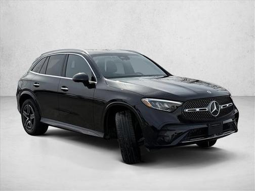 2026 Mercedes-Benz GLC 300 4MATIC