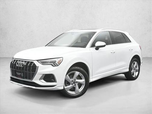2022 Audi Q3 40 Premium Plus
