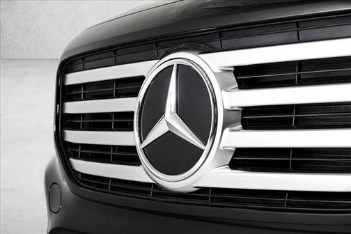 2026 Mercedes-Benz GLB 250 4MATIC