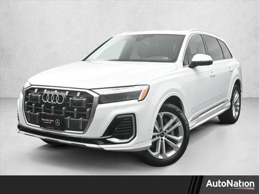 2025 Audi Q7 55 Premium Plus