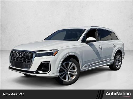 2025 Audi Q7 55 Premium Plus
