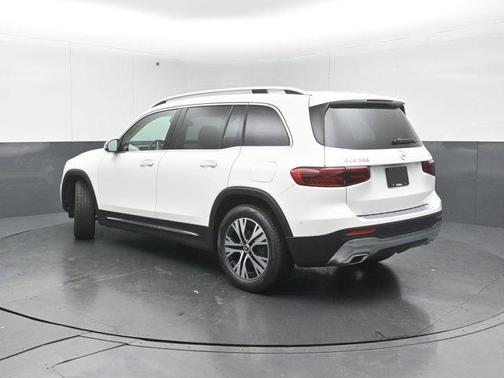 2025 Mercedes-Benz GLB 250 4MATIC