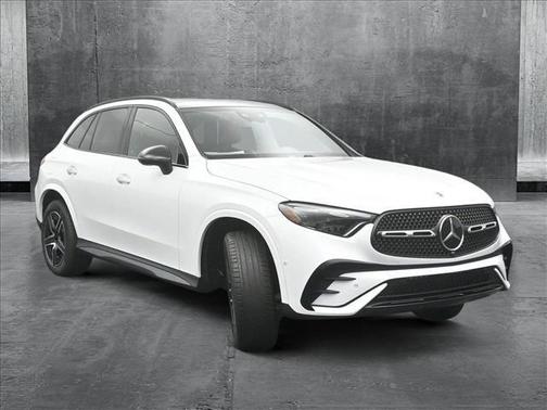 2025 Mercedes-Benz GLC 300 4MATIC