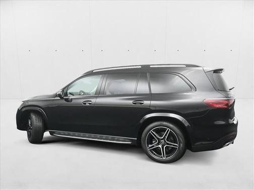 2026 Mercedes-Benz GLS 450 4MATIC
