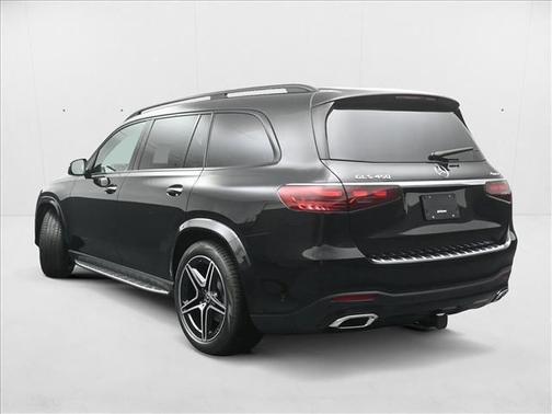 2026 Mercedes-Benz GLS 450 4MATIC