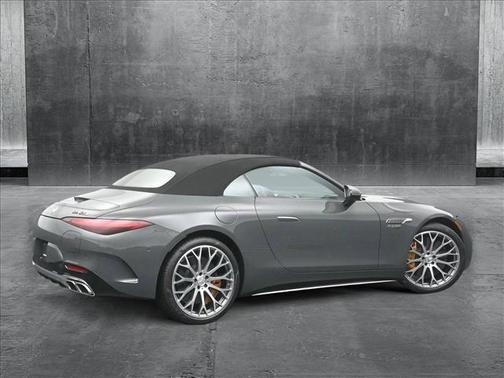 2025 Mercedes-Benz AMG SL 63 Base