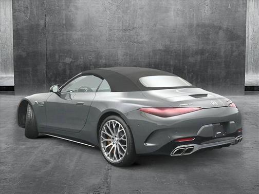 2025 Mercedes-Benz AMG SL 63 Base