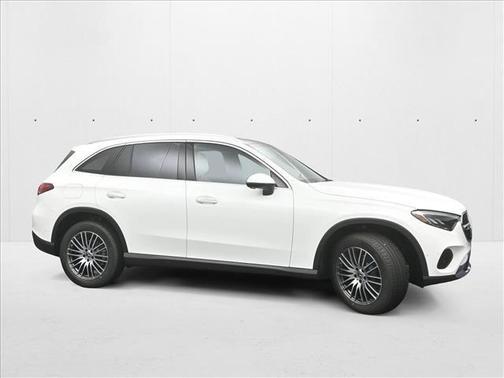 2026 Mercedes-Benz GLC 300 4MATIC