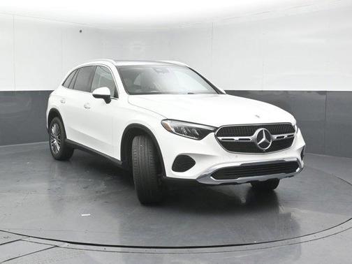 2026 Mercedes-Benz GLC 300 4MATIC