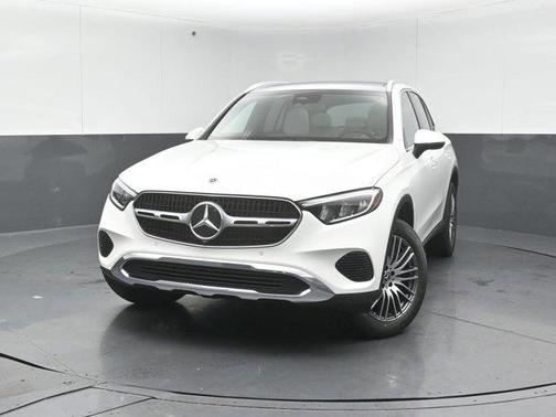 2026 Mercedes-Benz GLC 300 4MATIC