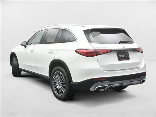 2026 Mercedes-Benz GLC 300 4MATIC