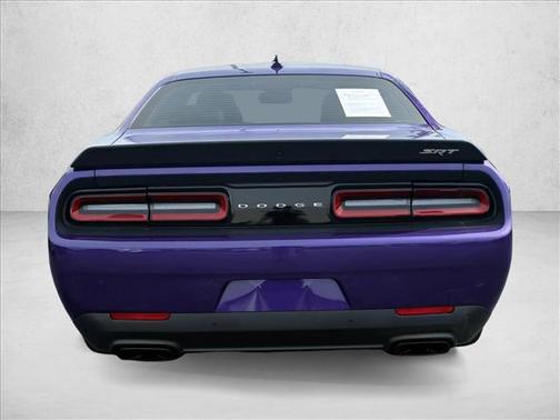 Plum Crazy Pearlcoat 2016 Dodge Challenger SRT Hellcat