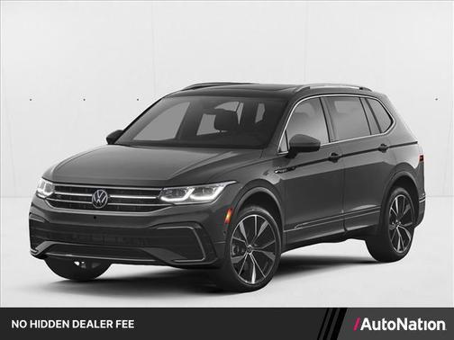 Platinum Gray Metallic 2022 Volkswagen Tiguan 2.0T SE