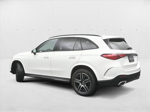 2025 Mercedes-Benz GLC 300 4MATIC