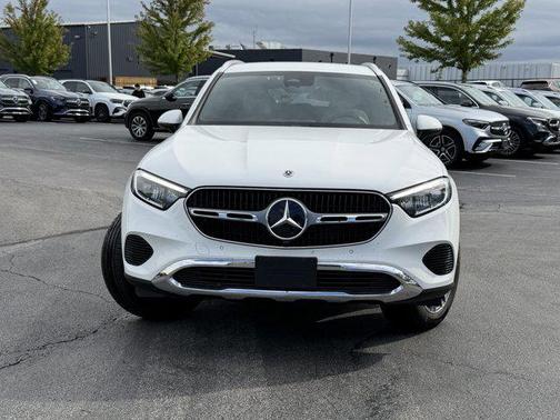 2025 Mercedes-Benz GLC 300 4MATIC