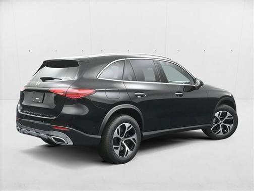 2026 Mercedes-Benz GLC 350e Base