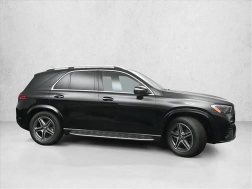 Black 2026 Mercedes-Benz GLE 450 4MATIC