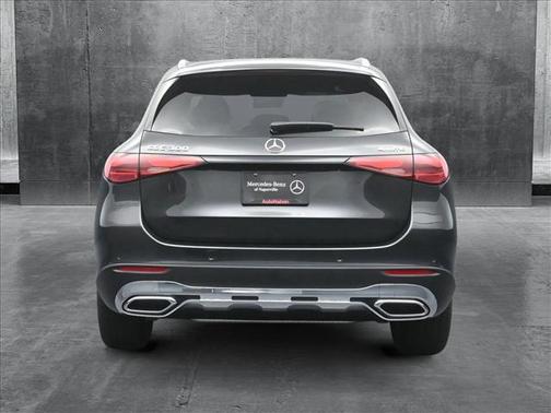 2025 Mercedes-Benz GLC 300 4MATIC