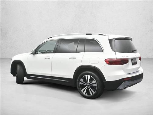 2025 Mercedes-Benz GLB 250 4MATIC