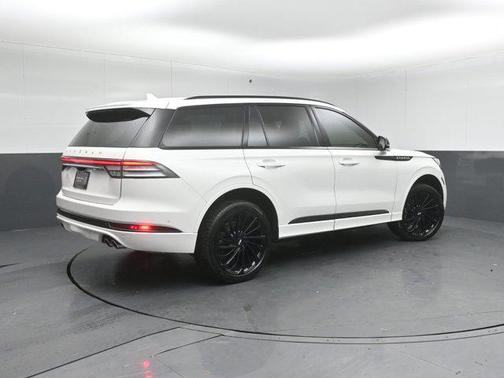 2022 Lincoln Aviator Reserve AWD