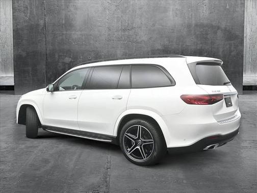 2025 Mercedes-Benz GLS 450 4MATIC