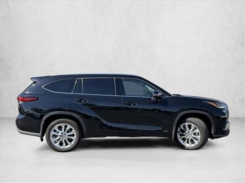 2023 Toyota Highlander Hybrid Limited