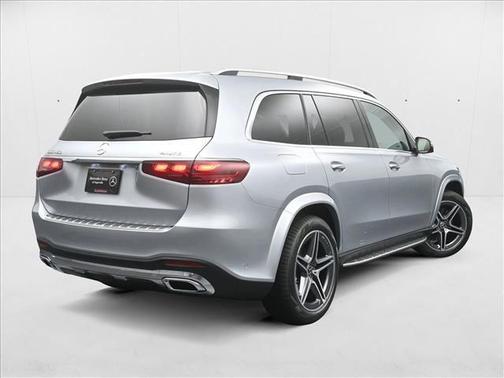 2026 Mercedes-Benz GLS 450 4MATIC