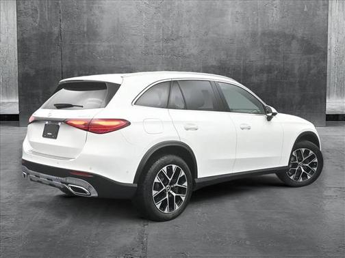 2025 Mercedes-Benz GLC 350e Base