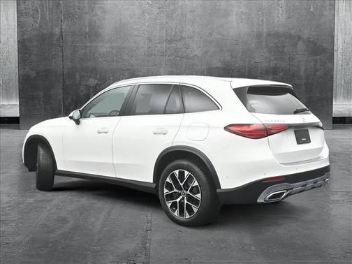 2025 Mercedes-Benz GLC 350e Base