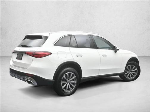 2026 Mercedes-Benz GLC 300 4MATIC