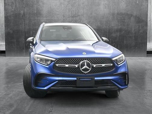2025 Mercedes-Benz GLC 350e Base