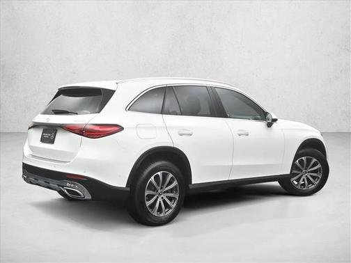 2026 Mercedes-Benz GLC 300 4MATIC