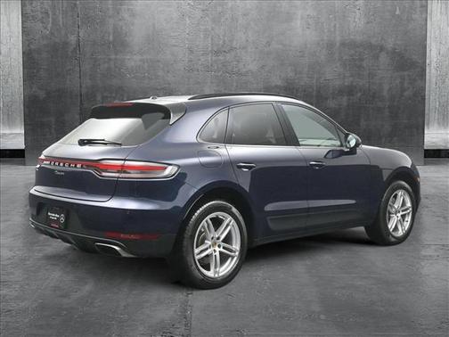2021 Porsche Macan Base